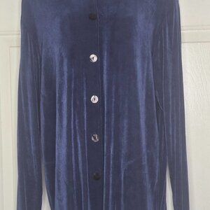Chico's Travelers Tunic Hoodie Relaxed Fit Long Sleeve Packable Vacay Hoodie